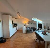 2-Zimmer Dachgeschosswohnung in Höhenkirchen-Siegertsbrunn