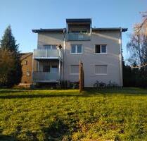 Dachgeschoßwohnung ca. 60qm - 590,00 EUR Kaltmiete, ca.  60,00 m² in Kreuzau (PLZ: 52372)