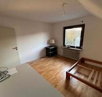 Charmante 3-Zimmer-Wohnung mit kleinem Gartenanteil - Braunschweig Nordstadt
