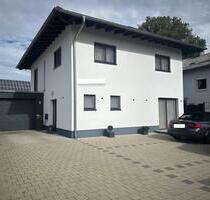 Einfamilienhaus zum Verkauf - 690.000,00 EUR Kaufpreis, ca.  155,00 m² in Bubesheim (PLZ: 89347)