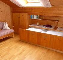 Ruhige Zwei Zimmer DG - Wohnung in Kreuth