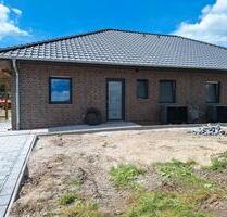 Moderne, barrierefreie Doppelhaushälfte in Friedeburg – Bezugsfer