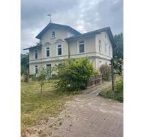 Großes Haus mit Nebengebäude - 360.000,00 EUR Kaufpreis, in Alfeld (Leine) (PLZ: 31061)