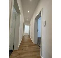 neu sanierte 3-Raumwohnung im Altbau mit EBK, Balkon und sehr guten Grundriss - Magdeburg Leipziger Straße