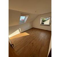 Herrliche 3. Zi. DG Wohnung - 1.000,00 EUR Kaltmiete, in Illerkirchberg (PLZ: 89171)
