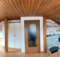 2 Zi. Dachgeschoss Wohnung 2. OG - möbliert - Germering