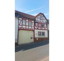 Haus im Langgöns - 220.000,00 EUR Kaufpreis, ca.  180,00 m² in Langgöns (PLZ: 35428)