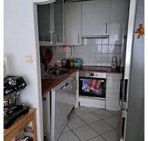 Schöne renovierte 3-Zimmer mit Parkett u. Balkonzentrale Lage - Bochum Bochum-Mitte