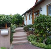 Einfamilienhaus mit Einliegerwohnung - Trebur