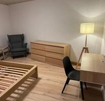 Möbliertes WG Zimmer in Stuttgart-West warm 790€