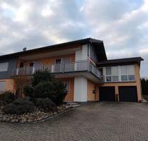 Großzügige 4-Zimmer-Altbau-Wohnung mit Balkon, ca 140 m² - Falkenberg