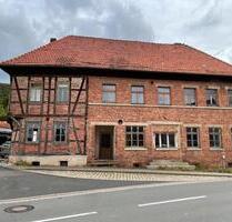 Großes Haus mit Stallungen und Scheune - Treffurt