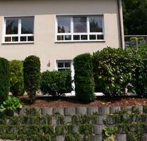 Helle Terrassenwohnung- Südlage- 5 Stufen bis Eingang - 63,5 m² - Velbert Langenberg