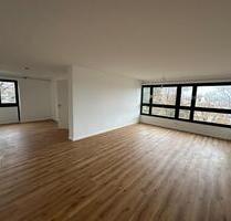 Kernsanierte 4,5 Zimmer Wohnung in Sindelfingen-Maichingen