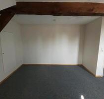 Schöne 2-Zimmer Dachgeschosswohnung - Suderburg