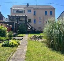 Helle 4-Zimmer-Wohnung mit Terrasse & Gartenmitbenutzung in Saarb - Saarbrücken West