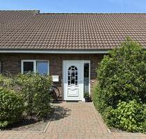 Schöne und junge 2-Zimmer-Reihenhausscheibe in Klanxbüll