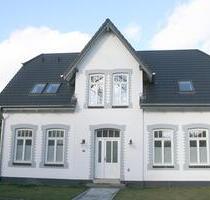 Wohnung Bad Segeberg, zentral gelegen, modernisiert. Altbau, 1.OG