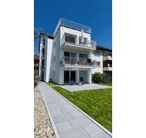 Erdgeschosswohnung mit großer Terrasse und Garten - Stuttgart Neuwirtshaus