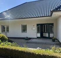 Wunderschöner Bungalow mit Traumgarten und exklusiver Ausstattung - Stapelfeld