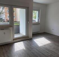 Renovierte 2,5-Zimmer-Wohnung mit Balkon - Bremen Hemelingen