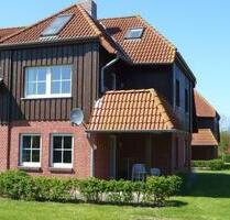 Fehmarn: Großzügig, sonnig, idyllisch: Landhaus-Whg.102 qm OG+DG