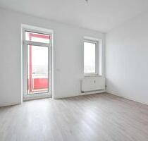 Lichtdurchflutete 2-Zimmer-Wohnung mit Balkon in Chemnitz – Jetzt besichtigen!