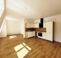 ERSTBEZUG!!! Hochwertige 2- Zimmerwohnung mit Einbauküche in einmaliger Lage - Oberaula