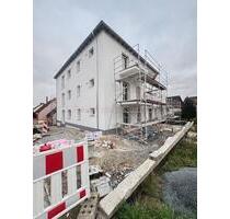 Erstbezug -- 2 Zimmer - Wohnung mit schönem Balkon und hochwertiger Ausstattung ** FBH** EBK - Windischeschenbach