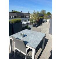 Tolle 2 Zimmer Wohnung mit Dachterrasse in Essen Dellwig
