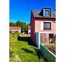 KFW 55 Reiheneckhaus mit großzügigem gepflegter Grundstück. Perfekt für Familien! - Alsdorf