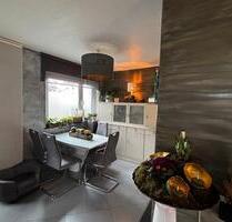Helle, mit Liebe renovierte 3,5 Zimmer Wohnung - Schwaikheim