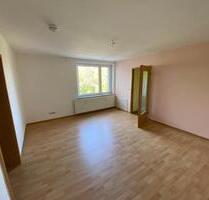 Helle 2-Raum-Wohnung in Reichenbach (Hochparterre) - Reichenbach im Vogtland