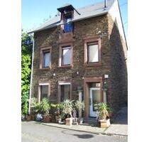 Preiswertes EFH 54492 Mosel Naturstein Kompl.saniert in 2 Gärten - Lösnich