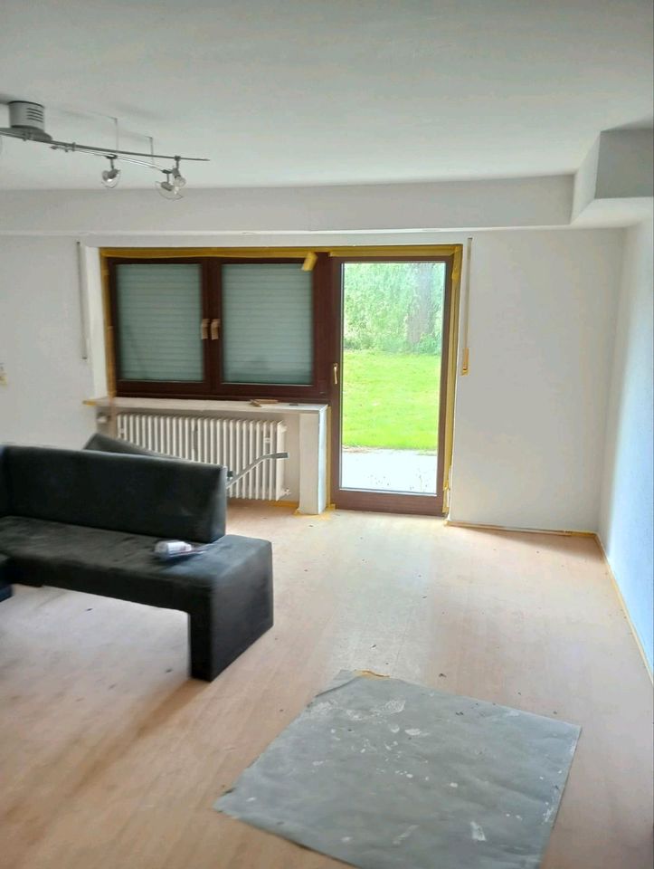 Souterrain-Wohnung - 700,00 EUR Kaltmiete, ca.  40,00 m² in Gersthofen (PLZ: 86368)