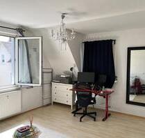 Möblierte (3000 Euro Abstand) 2-Z-Whg in FFM-Heddernheim - Frankfurt am Main Nord-West