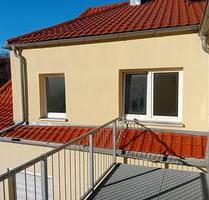 Helle 4 Zimmerwohnung mit Balkon und Garage zu vermieten - Coburg