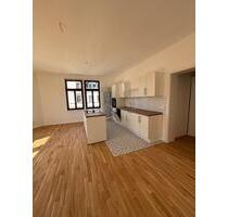 NEU MODERNE Renovierte 2-Raum-Wohnung EBK INKL. Geräte - Chemnitz Hilbersdorf