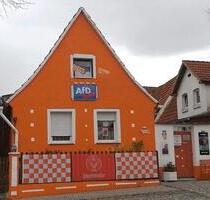 EINFAMILIENHAUS MÖBLIERT ZU VERMIETEN EINFACHER STANDARD - Roßleben-Wiehe
