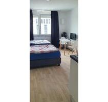 Moderne 1 Zimmer Wohnung. Ideal für Singles, Paare, Monteure - Leinfelden-Echterdingen