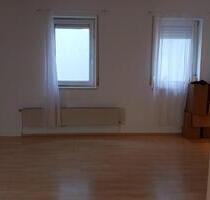 3-Zimmer Wohnung in Winden - 590,00 EUR Kaltmiete, ca.  63,00 m² in Steinweiler (PLZ: 76872)