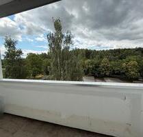 4-Zimmer-Wohnung mit offener Küche & Tresen - Chemnitz Kapellenberg