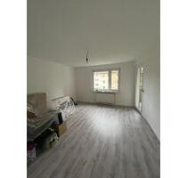Sanierte 3-Zimmer-Wohnung mit Balkon in ruhiger Lage - Bielefeld Sennestadt