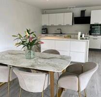 große Wohnung mit 2 Balkonen - 1.510,00 EUR Kaltmiete, ca.  129,00 m² in Krefeld (PLZ: 47800) Bockum