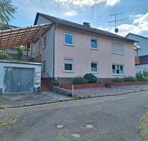 Einfamilienhaus mit Einliegerwohnung - Sailauf