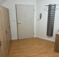 Komplett renoviertes und möbliertes Appartement-Am Breiten Rasen - Hof Neuhof