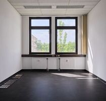 Großzügige Büroabteilung - renoviert und teilweise klimatisiert *PROVISIONSFREI* - Nürnberg Hasenbuck