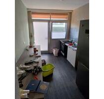 Praktisch 2-Zimmer-Wohnung mit Einbauküche und Waschmaschine - Bochum Bochum-Mitte