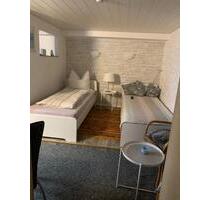 Kleine Souterrainwohnung f. Monteure oder Wochendheimfahrer - Altdorf bei Nürnberg