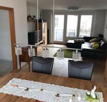 Attraktive 3,5-Zimmer-Wohnung mit hochwertiger Ausstattung - Esslingen am Neckar Pliensauvorstadt
